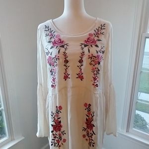Umgee Dress Floral Embroidered Bell Sleeve Boho Babydoll Dress Size Medium